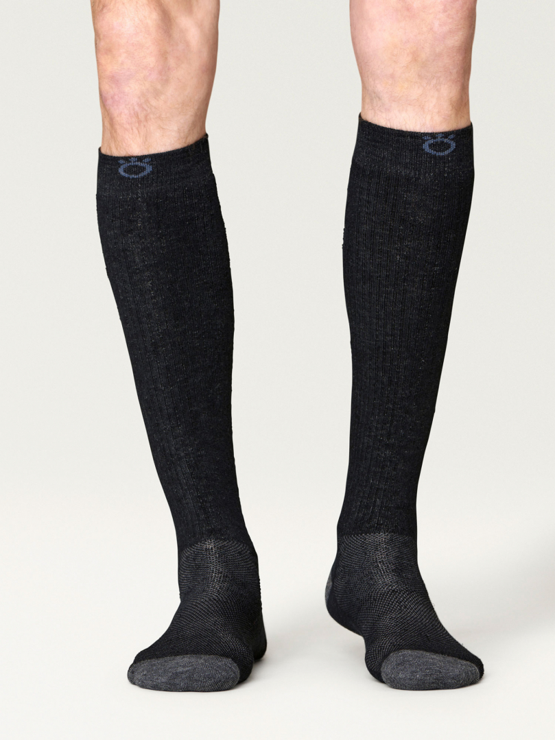 Hiker Merino Mid High Socks - Black in the group Accessories / Socks / Hiking socks at Röyk (1310083436_r)