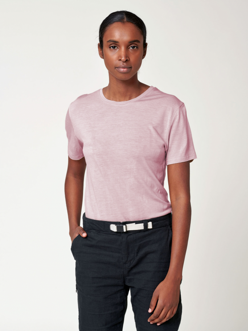 Women's Liv Merino T-shirt - Rose in the group Women's / T-shirts - Women's / Merino wool - Women's at Röyk (2219060_r)