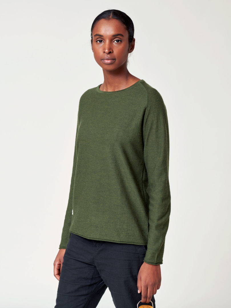 Women's Stray Merino Sweater - Green Olive in the group Women's / Knitwear at RÖYK (2872850_r)