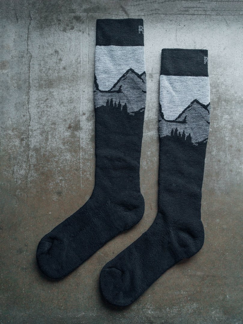 Skier Merino Mid Socks - Mountain in the group Accessories / Socks / Ski socks at Röyk (5008883436_r)