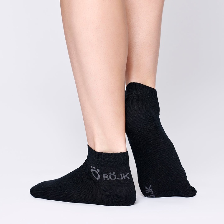 Everyday Merino Short Socks - Black in the group Accessories / Socks / Everyday socks at RÖYK (60083436_r)